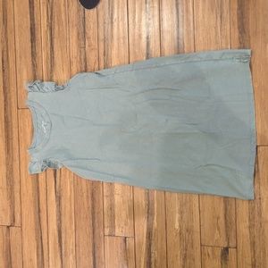 Size medium Universal thread dress